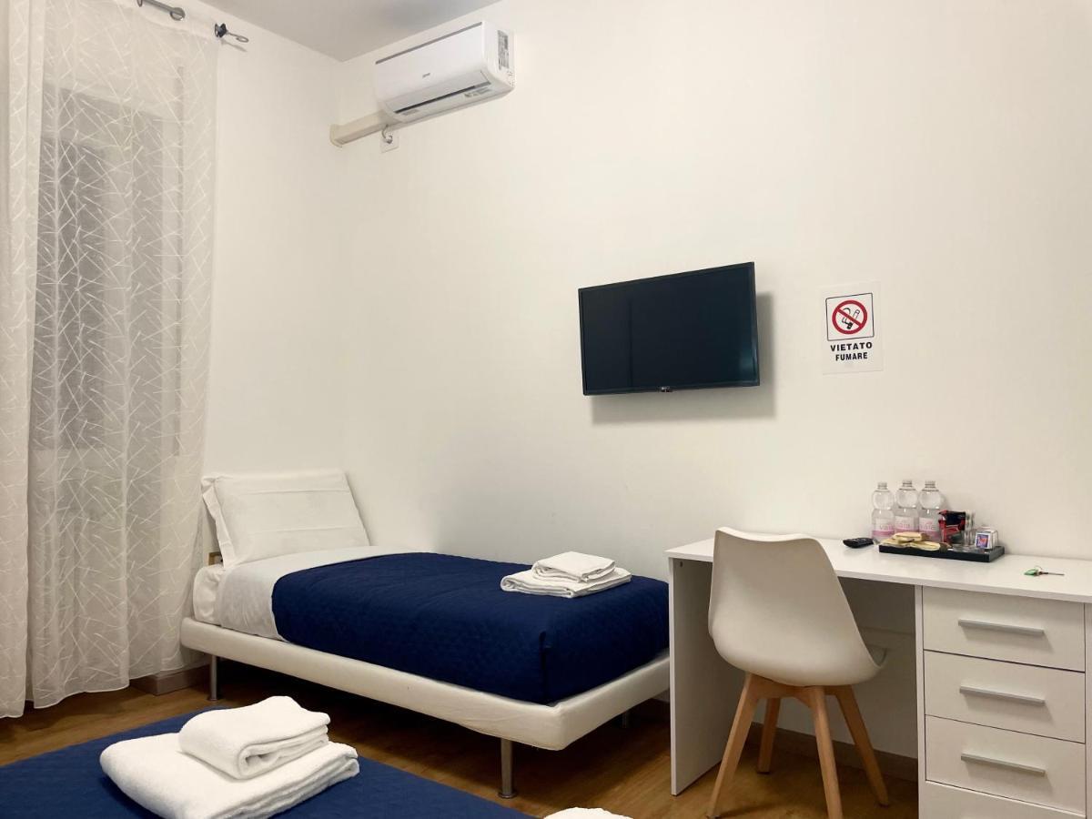 Nuovo Confortini Rooms Sunday Верона Екстер'єр фото