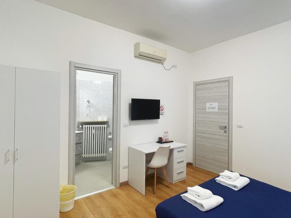 Nuovo Confortini Rooms Sunday Верона Екстер'єр фото