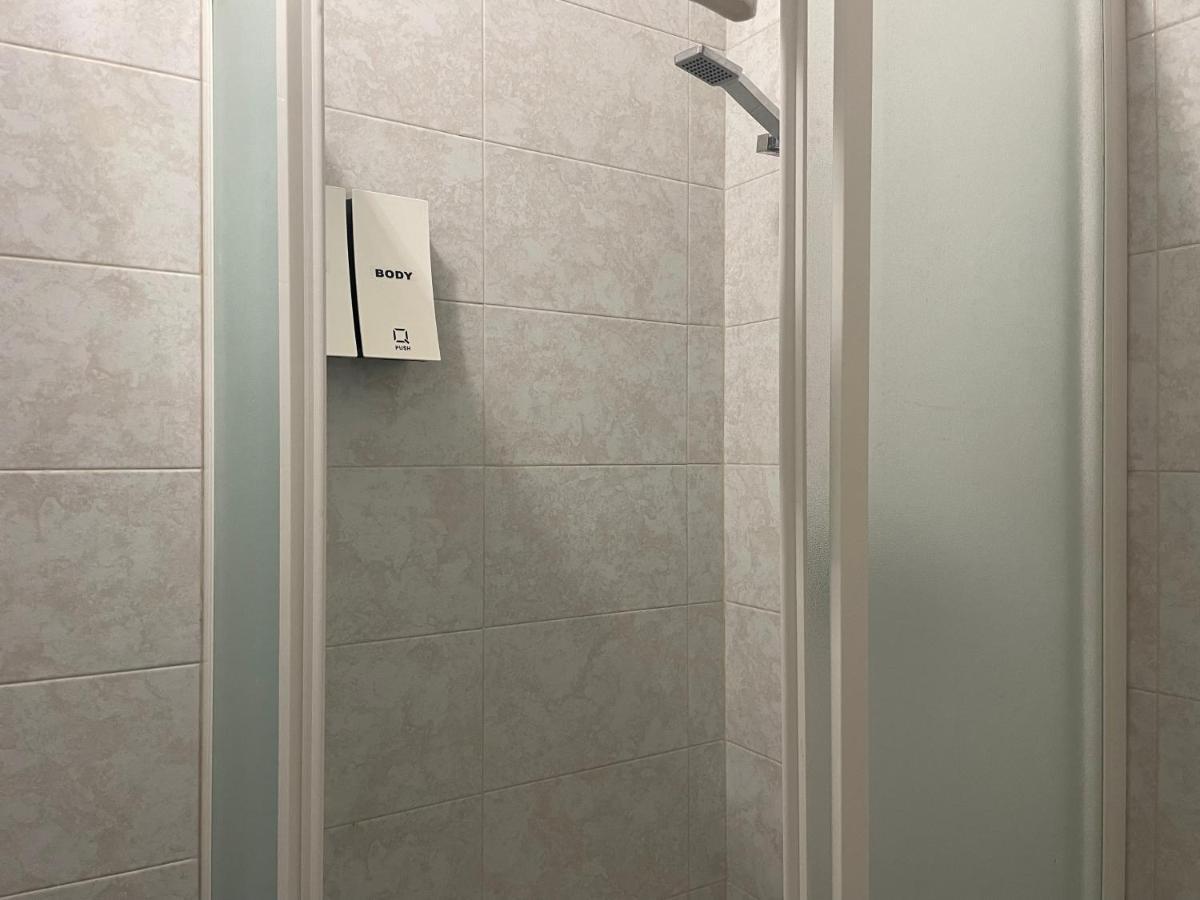 Nuovo Confortini Rooms Sunday Верона Екстер'єр фото